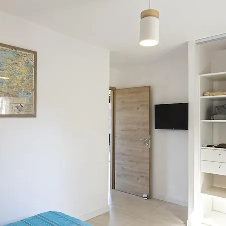 Davia Villa