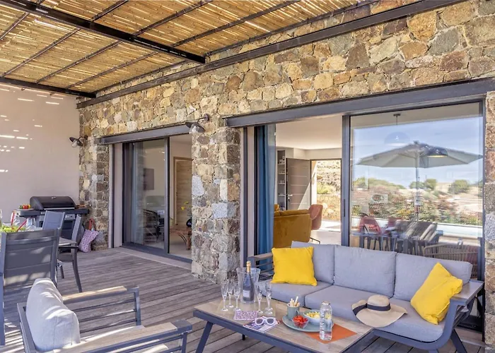 Davia Villa