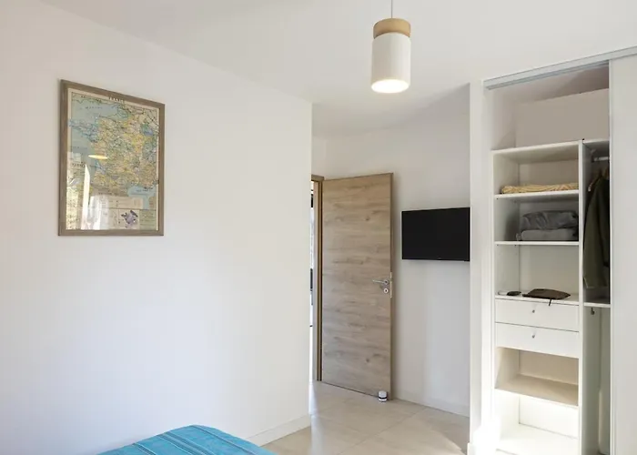 Davia Villa